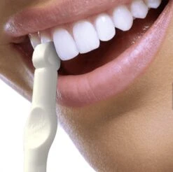 Moist-R Teeth Whitening Stick (2X) En 5 Refills - Thuis Tanden Bleken - Witte Tanden -Verzorgingsproducten 1200x1194 12