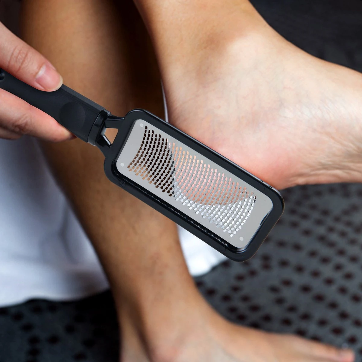 Christian Deluxe® - Professionele Voetvijl - Voetvijl Eelt - Professionele Eeltrasp - Eeltvijl - Professionele Callus Remover 8 Christian Deluxe® - Professionele Voetvijl - Voetvijl Eelt - Professionele Eeltrasp - Eeltvijl - Professionele Callus Remover - Afbeelding 6