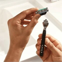 Gillette® Gillette Mach3 - Scheermesjes/Navulmesjes - 8 Stuks -Verzorgingsproducten 1200x1200 1656