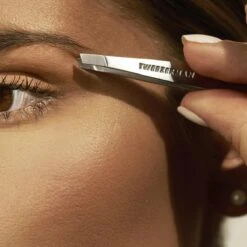 Tweezerman - Mini Slant Tweezer - Klassiek RVS - Pincet -Verzorgingsproducten 1200x1200 1714