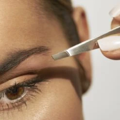 Tweezerman Slant Tweezer RVS Pincet - 1 St 14 Tweezerman Slant Tweezer RVS Pincet - 1 St -Verzorgingsproducten 1200x1200 1743