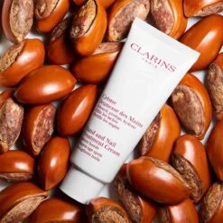 Clarins Hand & Nail Treatment Cream Handcrème - 100 Ml -Verzorgingsproducten 1200x1200 220
