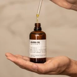 Merkloos Biologische Jojoba Olie Uit India - 100% Puur, Koudgeperst -Verzorgingsproducten 1200x1200 461