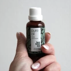 Australian Bodycare Pure Tea Tree Olie 10 Ml - 100% Puur Natuurlijke Tea Tree Olie Uit Australië Tegen Huidproblemen - Houdt De Goede Flora Op De Huid In Balans - Effectief Bij Jeugdpuistjes En Pukkeltjes 12 Australian Bodycare Pure Tea Tree Olie 10 Ml - 100% Puur Natuurlijke Tea Tree Olie Uit Australië Tegen Huidproblemen - Houdt De Goede Flora Op De Huid In Balans - Effectief Bij Jeugdpuistjes En Pukkeltjes -Verzorgingsproducten 1200x1200 472