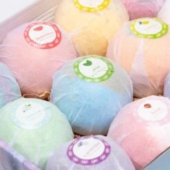 Bruisballen - Bruisballen Voor Bad - Kind - 12 Stuks - XXL Formaat - 12 Verschillende Geuren - 100 Gram -Verzorgingsproducten 1200x1200 578