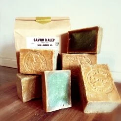 Aleppo Zeep - Olijf En 30 % Laurier - Savon D'Alep - 6 Blokken - +/- 1,2 Kg -Verzorgingsproducten 1200x1200 644