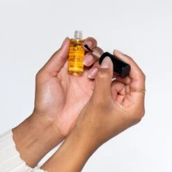 Herome Exit Damaged Nails Nagelolie – Amandelolie Met Vitamines En Mineralen Verbetert En Herstelt De Nagels - 7 Ml. -Verzorgingsproducten 1200x1200 88