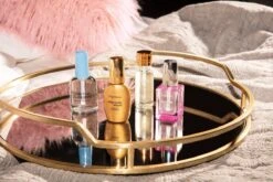 Sally Hansen Instant Cuticle Remover - Nagelriemverzorging -Verzorgingsproducten 1200x800 1