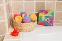 De Kunst Van Zeep - 4 Bruisballen Met Speelgoed In De Bruisbal - Vegan & Biologisch -Verzorgingsproducten 1200x800 29