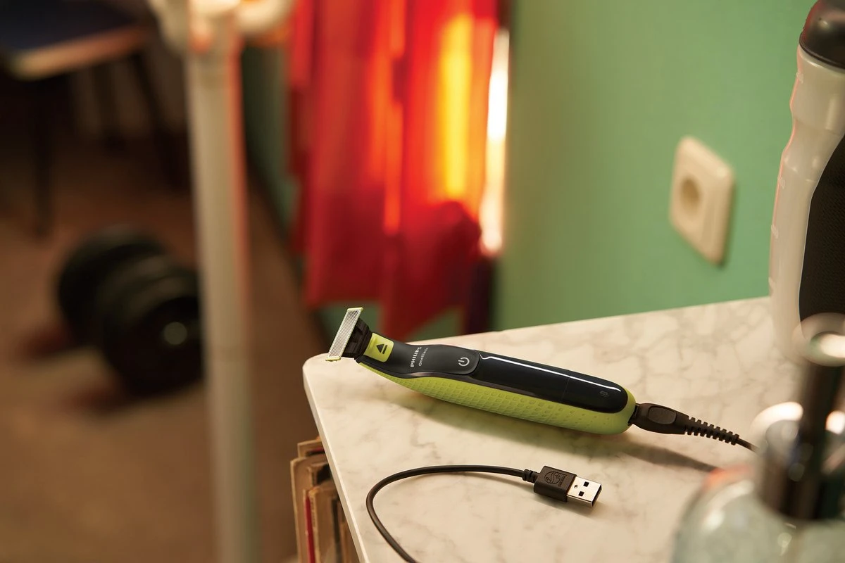 Philips OneBlade QP2724/30 - Trimmer, Scheerapparaat En Styler 10 Philips OneBlade QP2724/30 - Trimmer, Scheerapparaat En Styler - Afbeelding 8