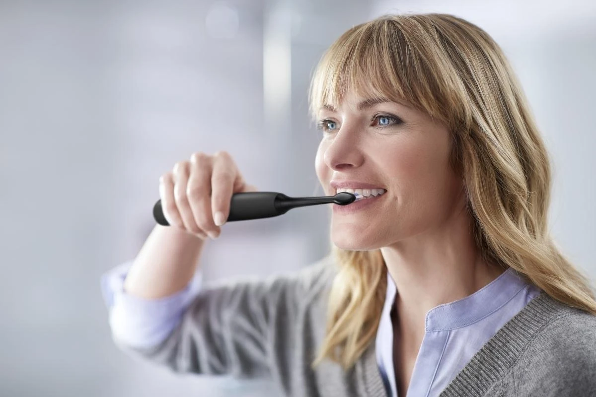 Philips ProtectiveClean 4300 Series HX6800/87 - Elektrische Tandenborstel 6 Philips ProtectiveClean 4300 Series HX6800/87 - Elektrische Tandenborstel - Afbeelding 4