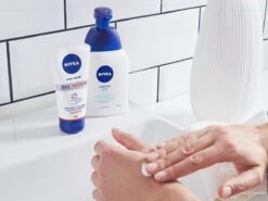 NIVEA 3-in-1 Repair Handcrème - 6 X 100ml - Droge Huid -Verzorgingsproducten 1200x900 28