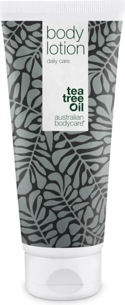 Australian Bodycare Body Lotion 200 Ml - Bodylotion Met Tea Tree Olie Verzorgt En Voorkomt Een Onzuivere En Droge Huid - Vermindert Vlekjes, Puistjes, Jeuk, Jeugdpuistjes, Lichaamsgeurtjes & Zweetvoeten - Geschikt Voor Vrouwen & Mannen -Verzorgingsproducten 493x1200 2