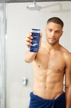 NIVEA MEN Protect & Care - 6 X 250 Ml - Voordeelverpakking - Douchegel -Verzorgingsproducten 800x1200 9