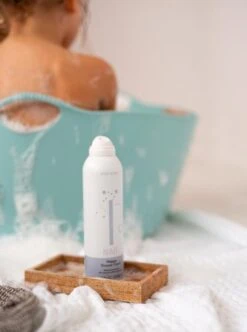 Naïf Family Doucheschuim Showerfoam Set - Voordeelverpakking - Lichaamsverzorging - 2 Stuks - Met Natuurlijke Ingrediënten 6 Naïf Family Doucheschuim Showerfoam Set - Voordeelverpakking - Lichaamsverzorging - 2 Stuks - Met Natuurlijke Ingrediënten -Verzorgingsproducten 892x1200 1