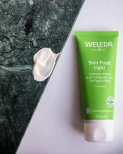 Weleda Skin Food Light 75ml -Verzorgingsproducten 960x1200 7